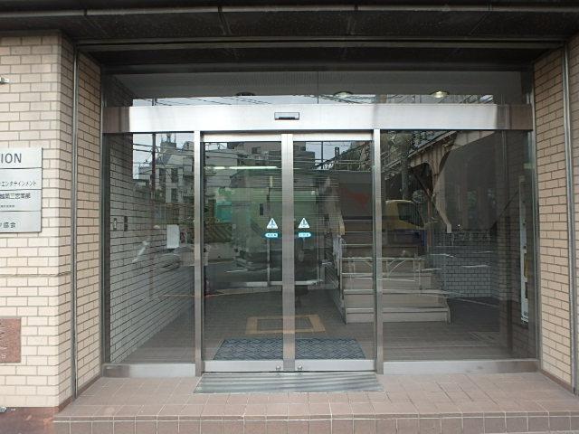 エントランス②