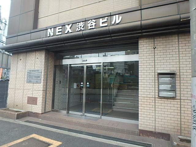エントランス①