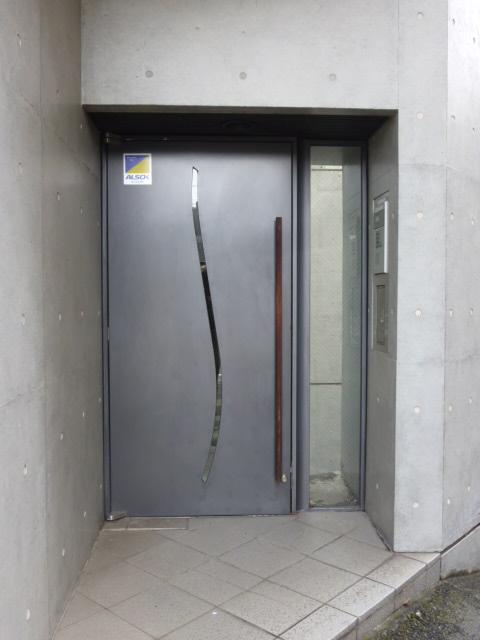 エントランス①