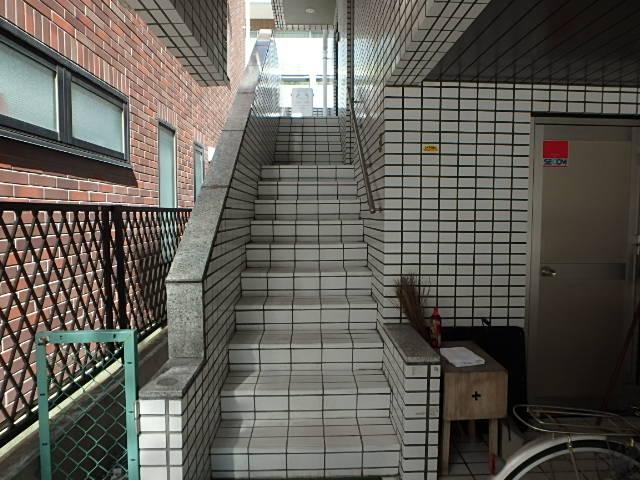 ホール①