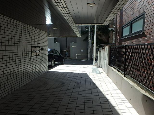 ホール②