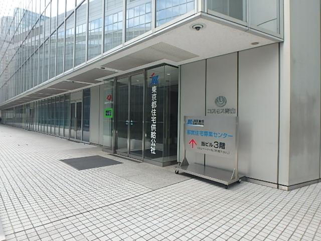 エントランス①