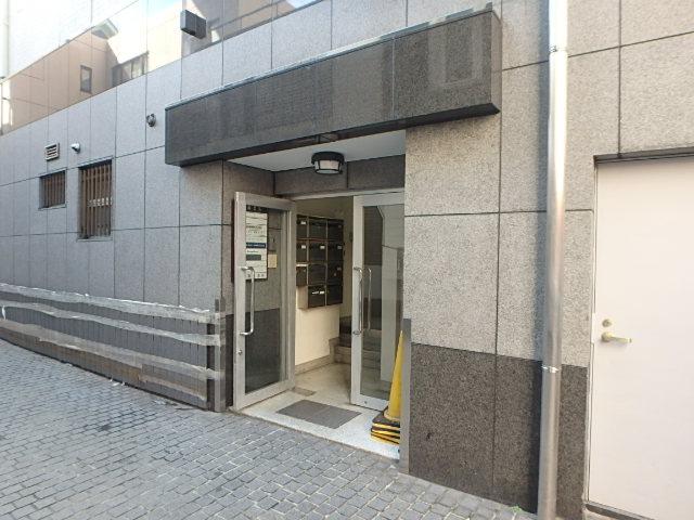 斎藤ビルエントランス①