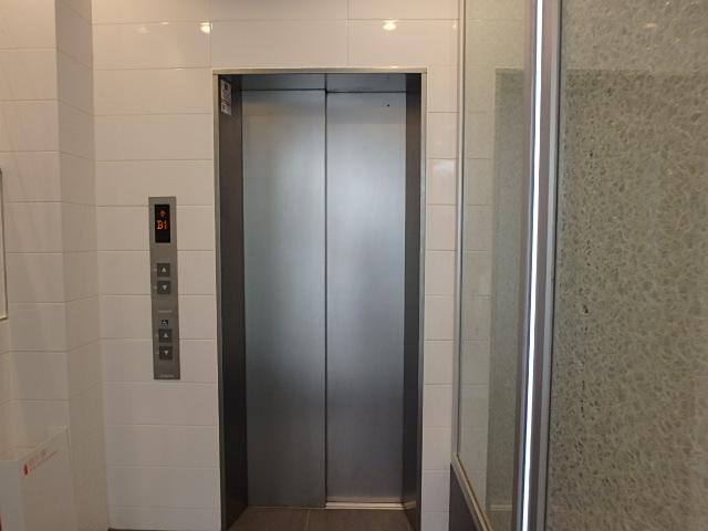 ＶＯＲＴ外苑前Ⅲホール①