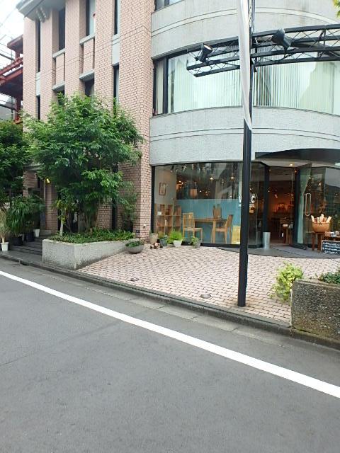 エントランス①