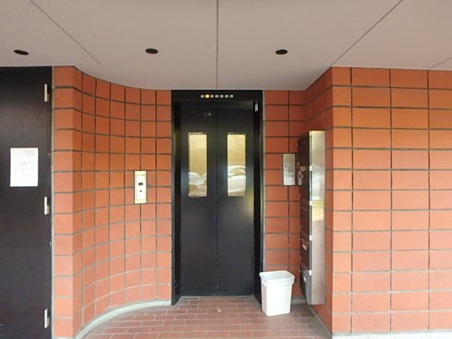 ホール②