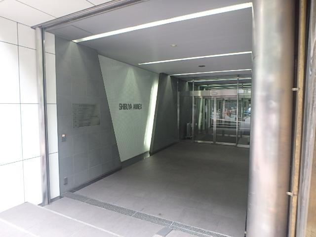 日本生命渋谷アネックスビルエントランス②