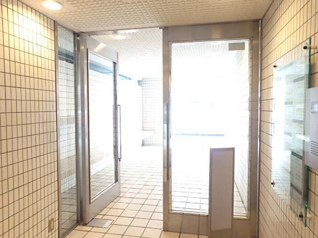 ホール②