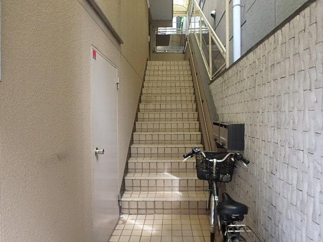 ホール①