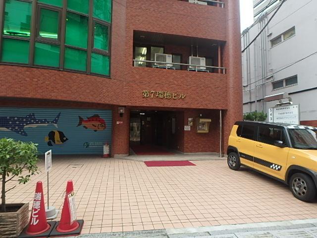 エントランス①