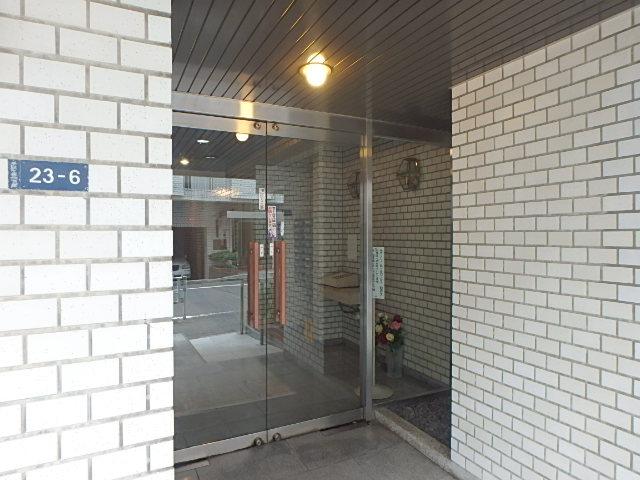 エントランス②