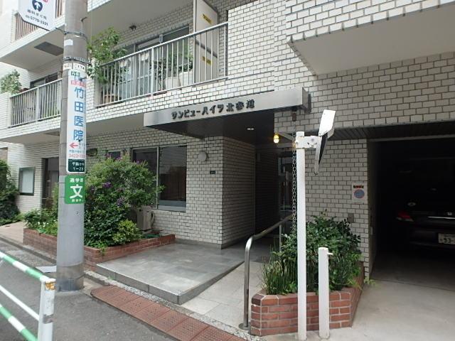 エントランス①