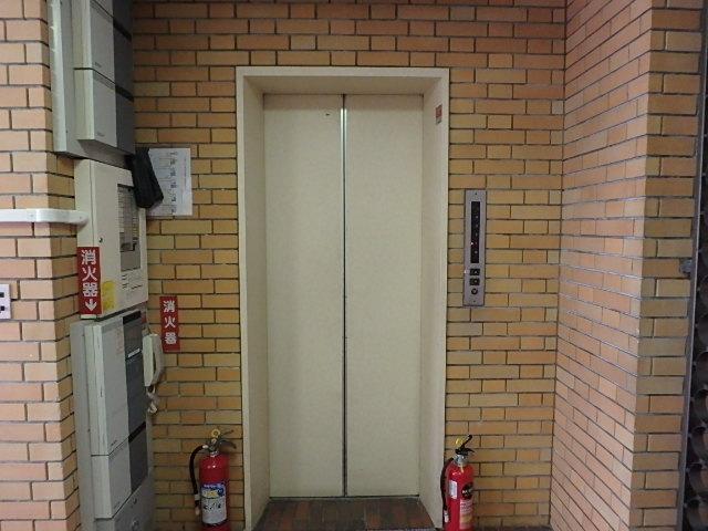 ホール②