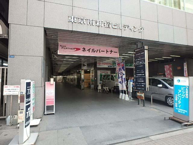 エントランス①