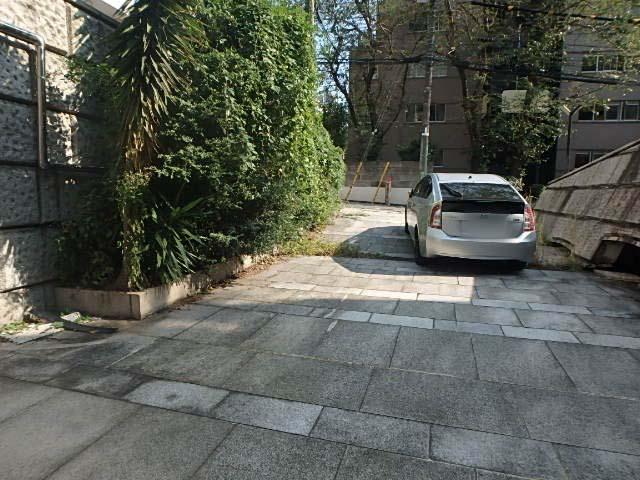 ホール③