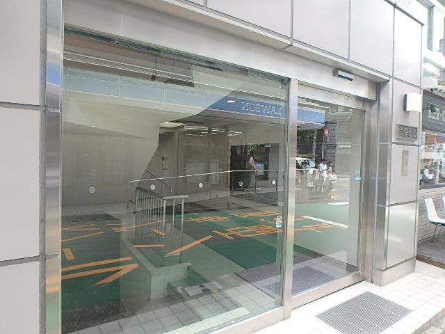 エントランス②