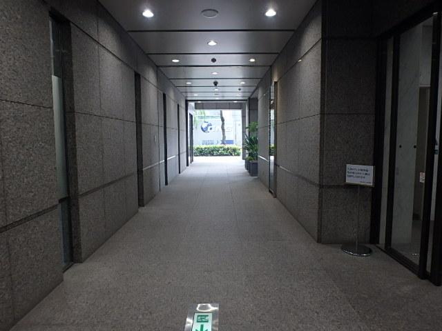 エントランス③