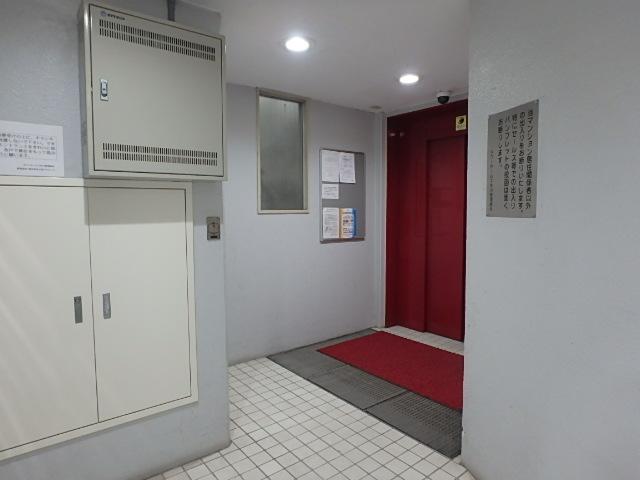 ホール①