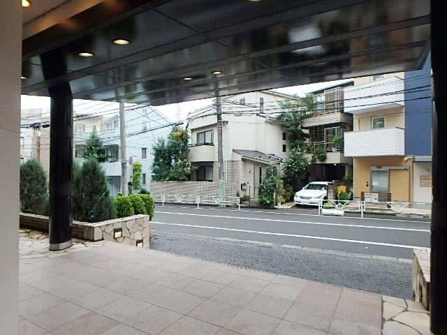 エントランス③