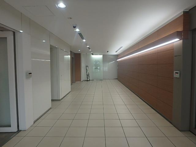 ホール①
