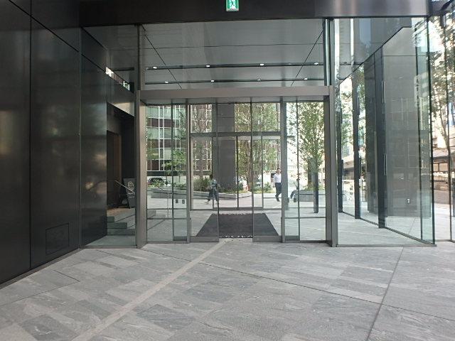 ホール②
