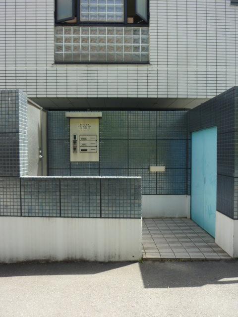 Ｋ＆Ｍ代々木公園エントランス①