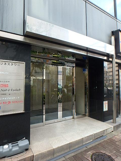新宿ダイカンプラザビジネスタワーエントランス①