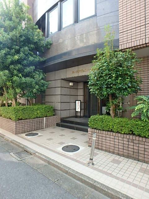 エントランス①