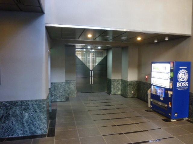 ホール①