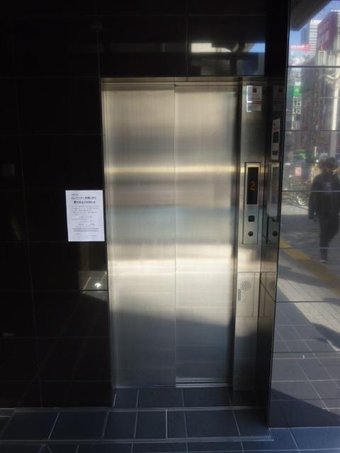 エントランス②