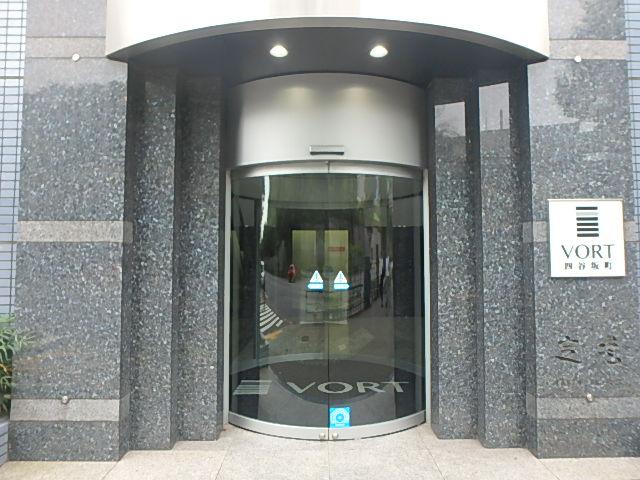 ＶＯＲＴ四谷坂町／インテリジェントプラザビルエントランス②