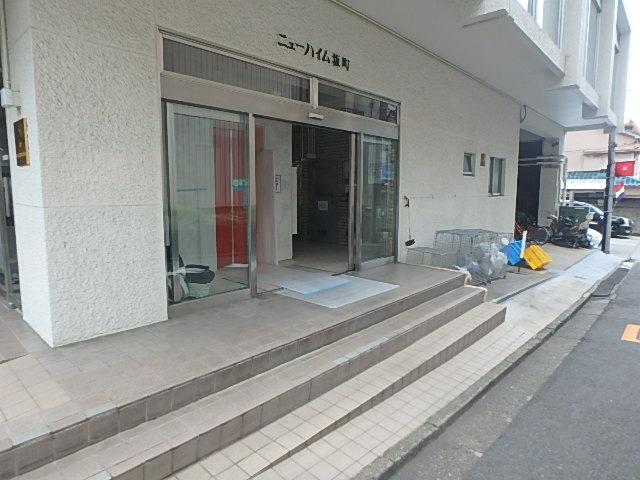 エントランス①