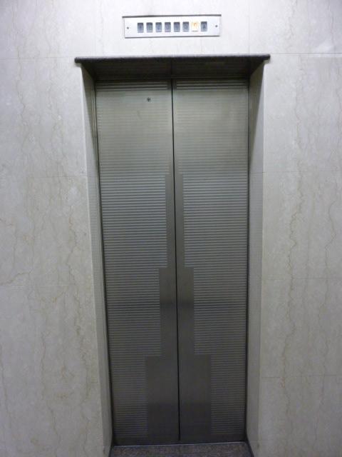 ＫＡＧＵＲＡＺＡＫＡ　ＶＩＧＡＳホール③
