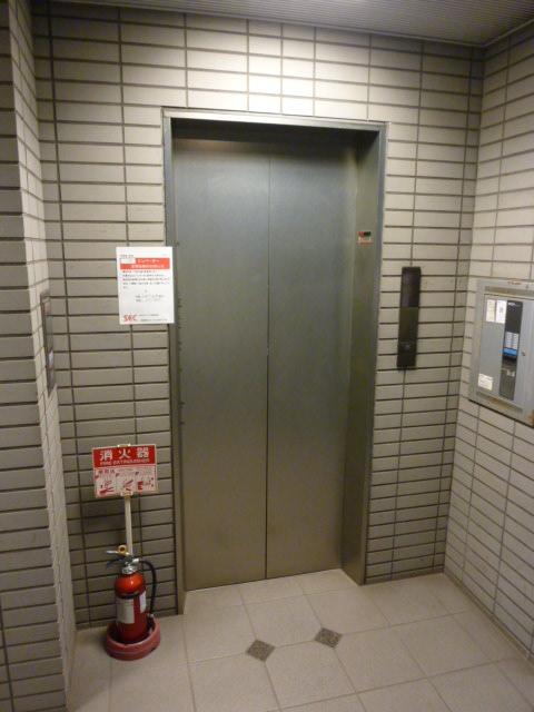 伸治ビルホール②