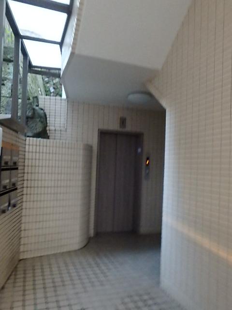 ホール①