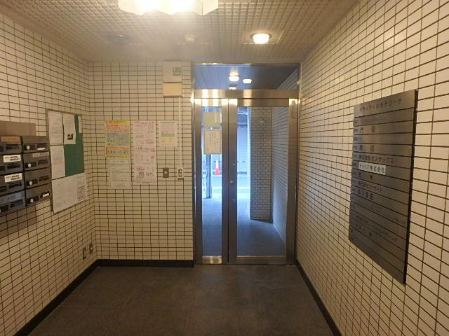 パディアルカテリーナビルホール③