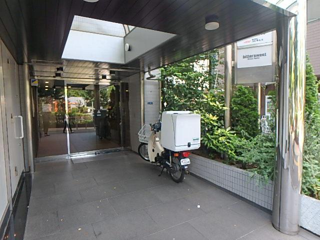 エントランス②