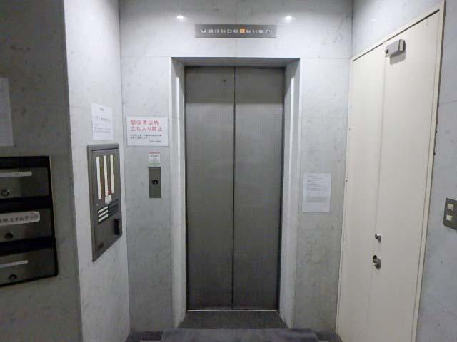 成田ビルホール②