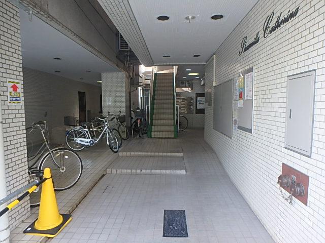 シャンヴィラカテリーナエントランス②