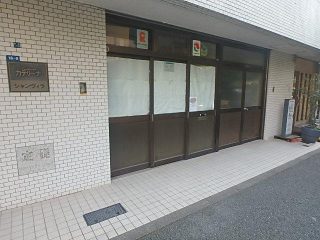 シャンヴィラカテリーナエントランス③