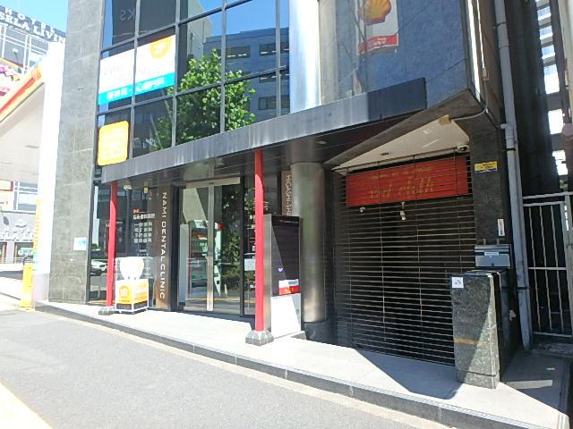 エントランス①