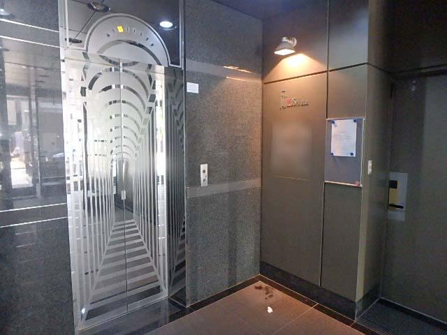 ホール②