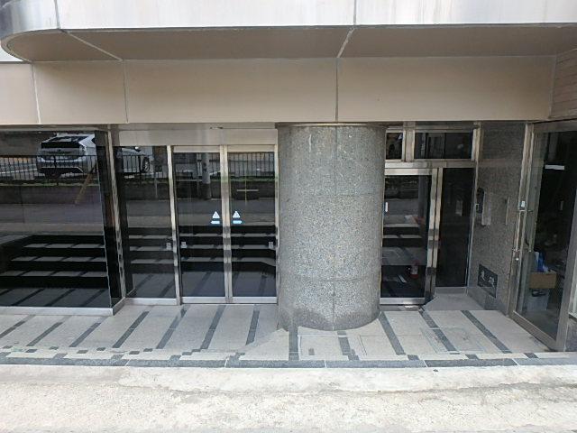 エントランス③