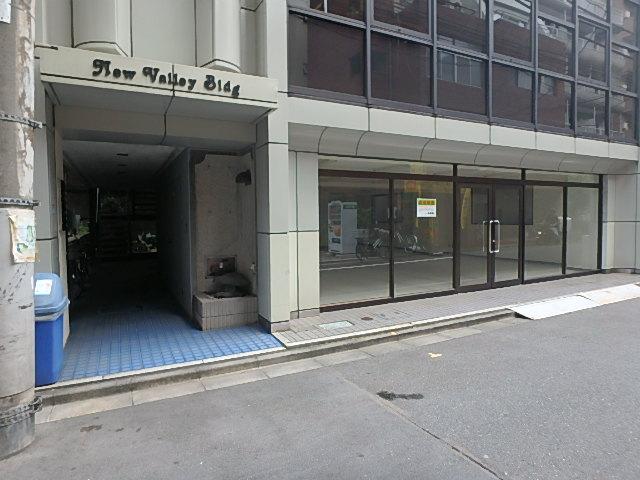 ニューバレービルエントランス①