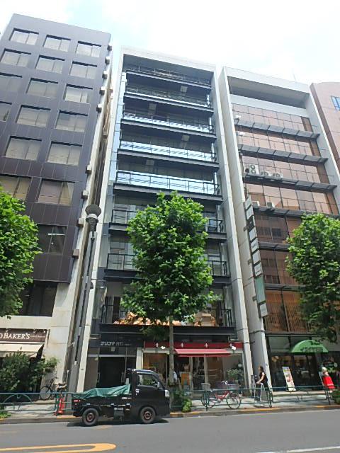 ナリコマHD新宿ビル外観①(メイン)