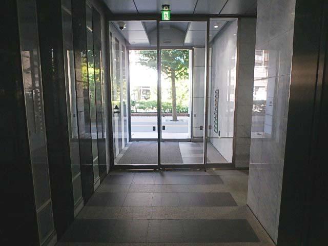 ホール③