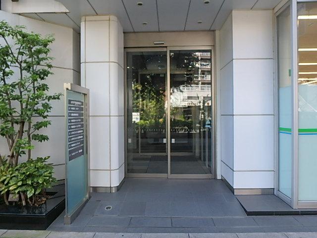 エントランス②