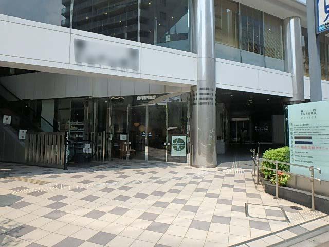 エントランス②