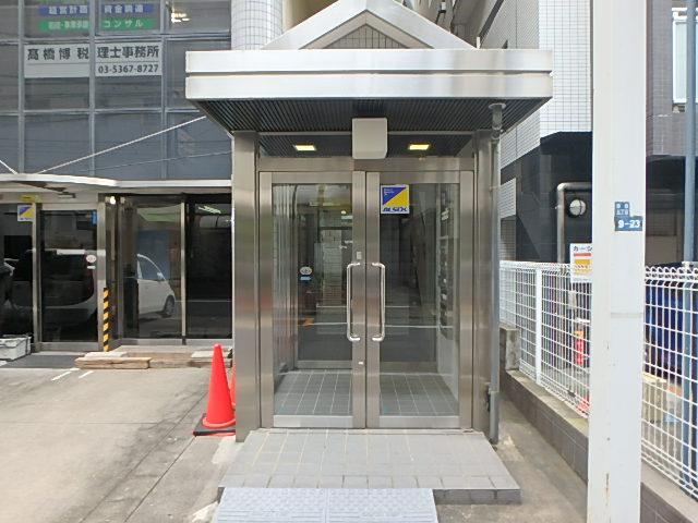 エントランス②