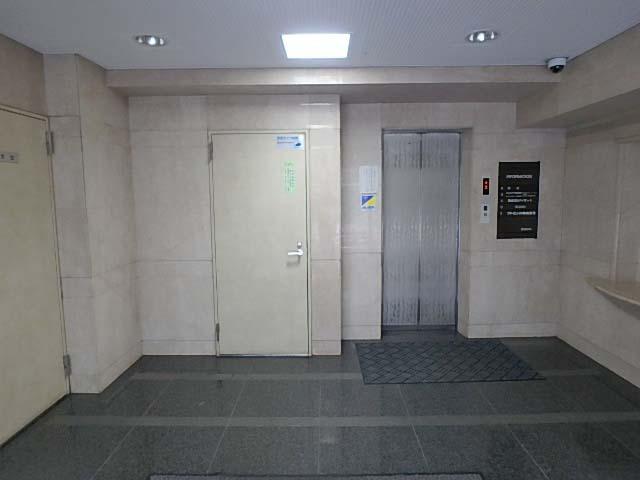 秋山ビルホール①